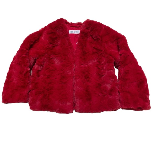 ❤️ H&M Girls Red Faux Fur Jacket, 4-6 years, NWT - Picture 1 of 2
